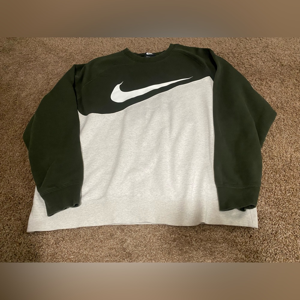 Men’s Nike Crew neck